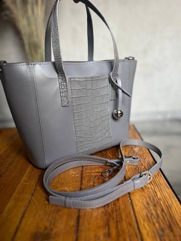 Кожаная серая глянцевая сумка для девушек 1690 5004-5006 ARTiS Bags 1690 5004-5006 фото