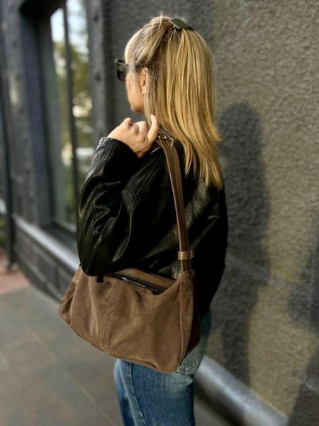 Сумка кросс-боди женская замшевая средняя темно-бежевая ARTiS Bags 1820 207-4222 1820 207-4222 фото