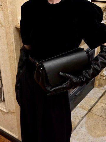 Сумка клатч крос-боді шкіряна ARTiS Bags 1757 4620 Чорна 1757 4620 фото