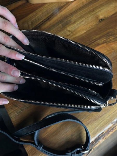 Сумка на три відділення чорна 1677 201-4620 ARTiS Bags 1677 201-4620 фото