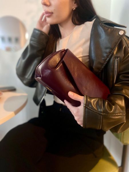 Сумка багет каркасна широкий ремінь шкіряна середня бордова ARTiS Bags 1757 4925 1757 4925 фото